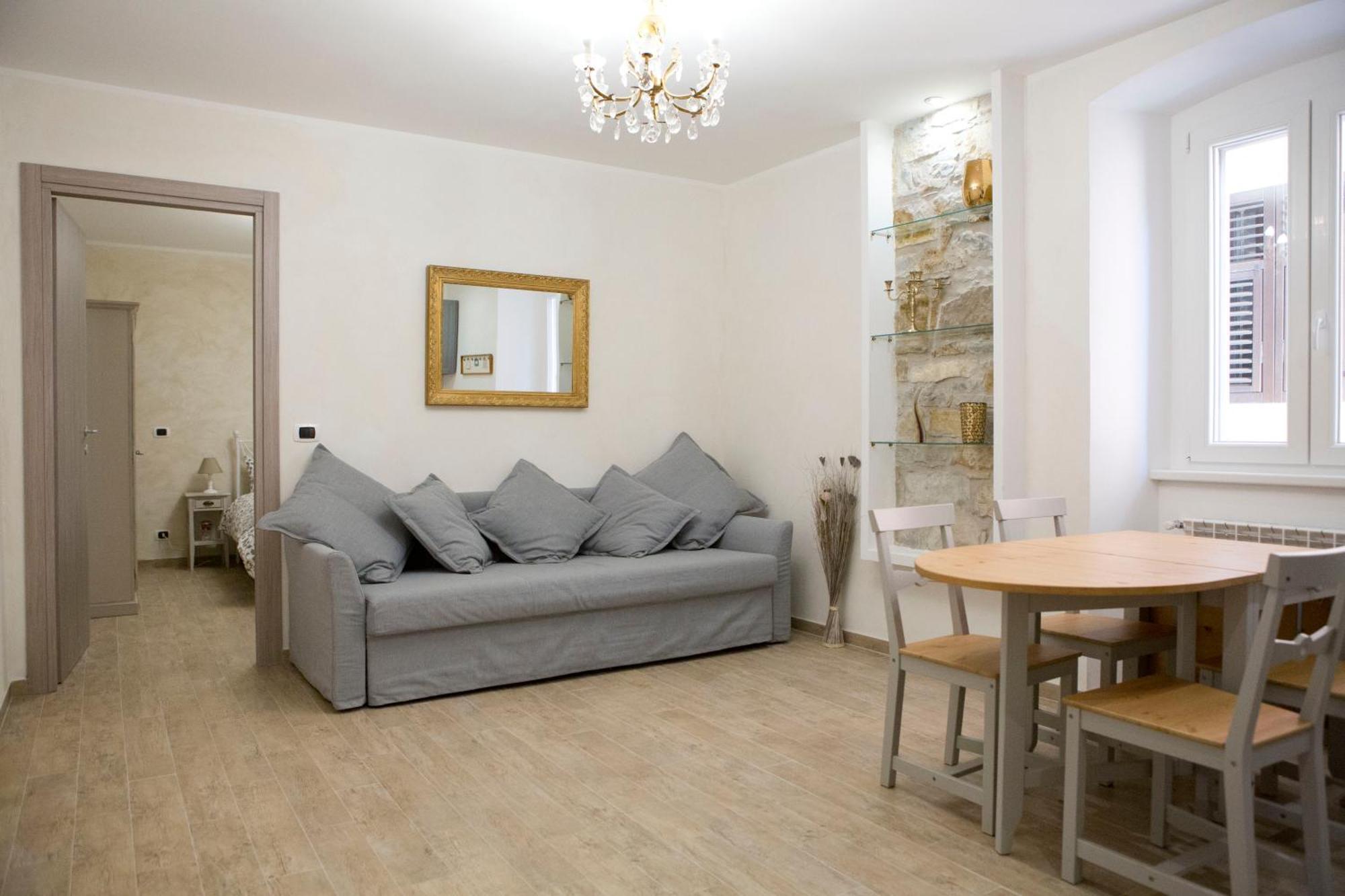 Le Bicocche Di Joyce - Luxury And Parking Nearby Διαμέρισμα Τεργέστη Εξωτερικό φωτογραφία