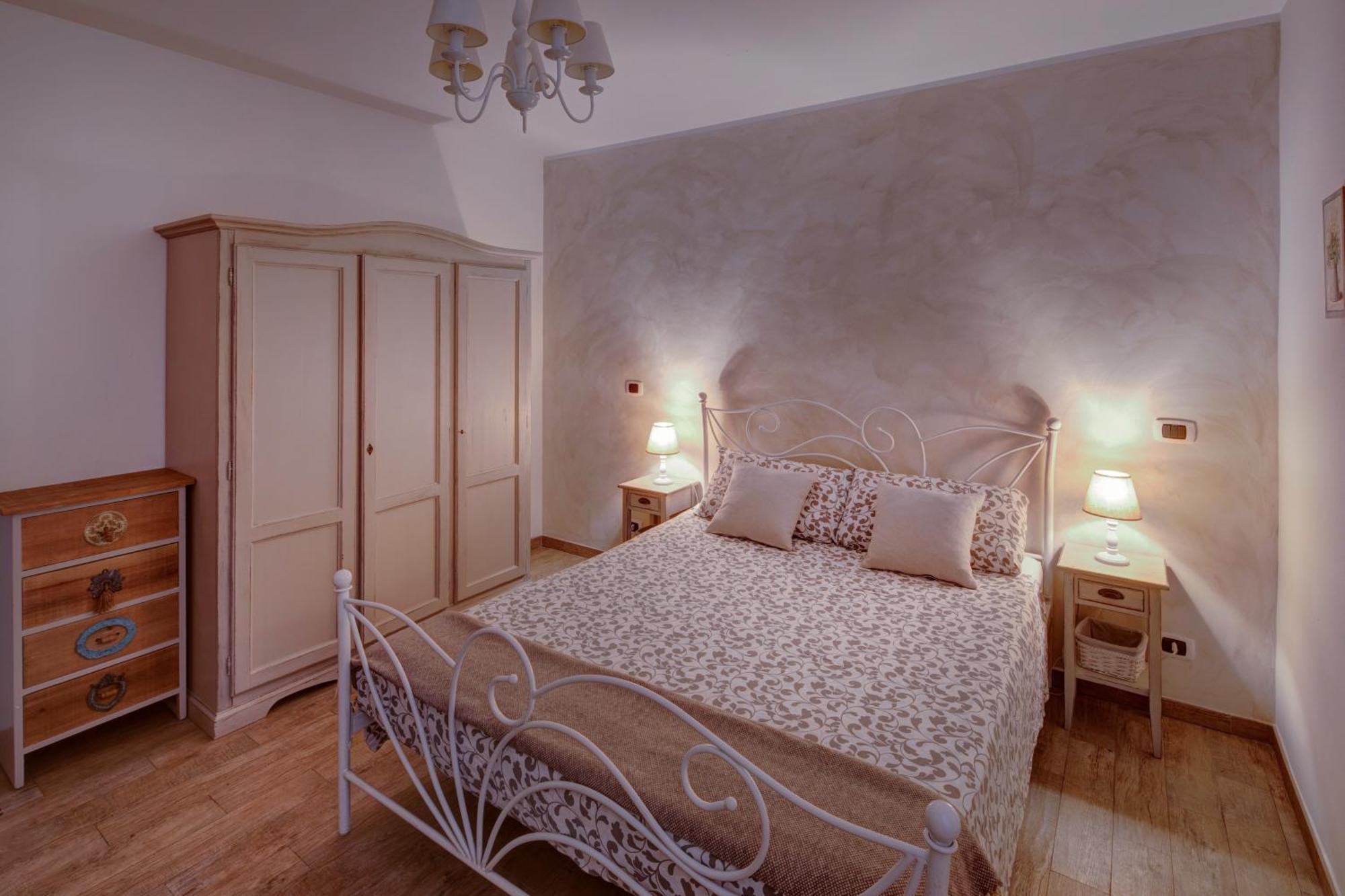 Le Bicocche Di Joyce - Luxury And Parking Nearby Διαμέρισμα Τεργέστη Εξωτερικό φωτογραφία